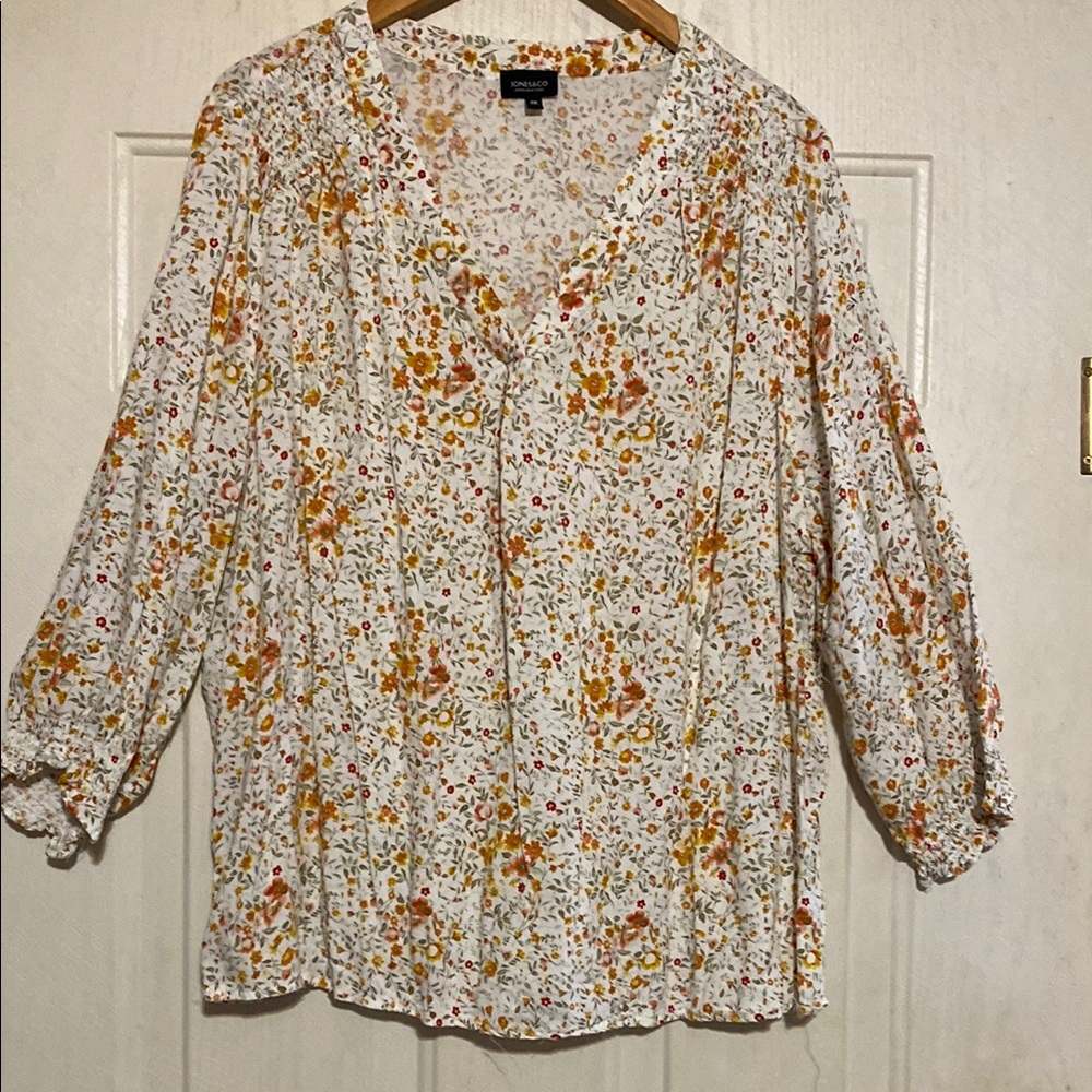 Jones New York Yellow Green 3/4 Sleeve Relaxed Blouse